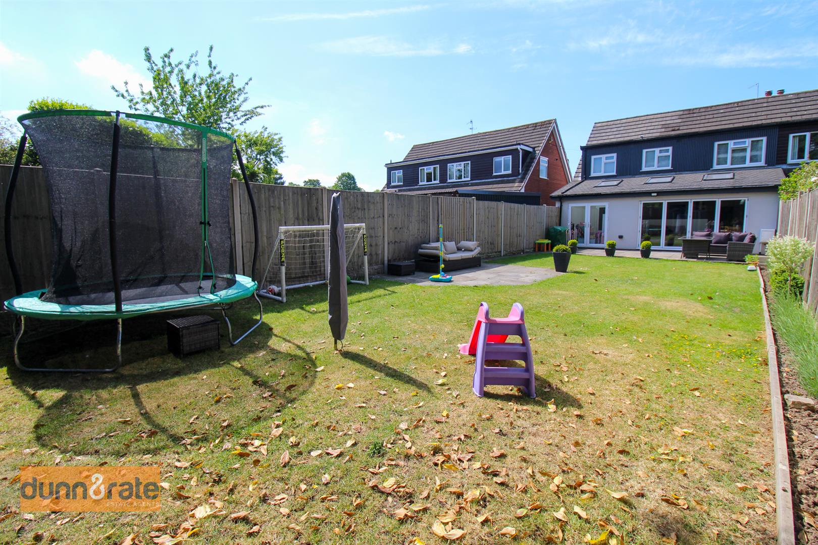 Cadeby Grove, Milton